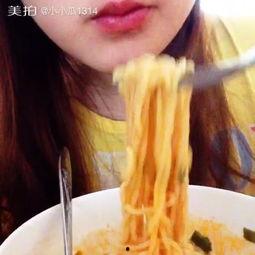 娱乐圈吃瓜直播美食,吃瓜美食盛宴，明星厨艺大比拼